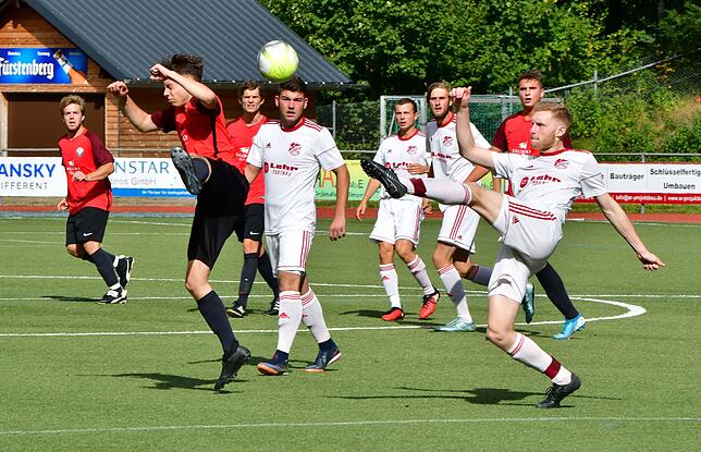 Bild 9: FC Schönau siegt in letzter Minute mit 3:2 gegen den FC Hochrhein &ndash; und wir haben die Bilder!