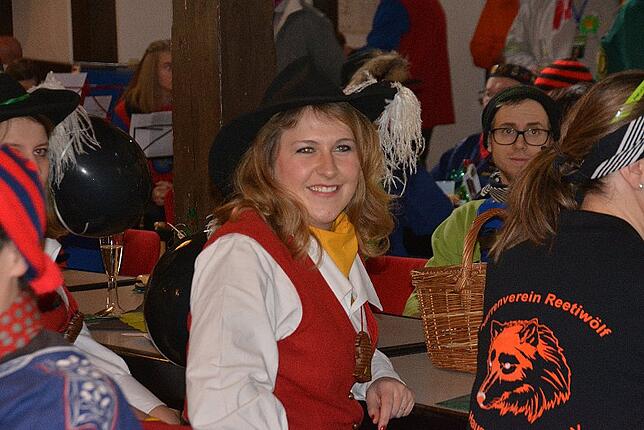 Bild 32: Bilder vom Narrentreffen der Urviecher-Zunft: Narrenmesse und Zunftmeisterempfang