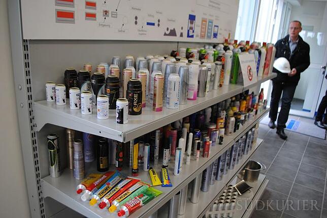 Aluminium-Dosen: Zugegeben – der Inhalt der Produkte wird nicht in der Region hergestellt. Doch wer regelmäßig Senf und Tomatenmark in ...