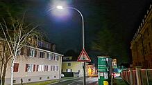 Üblicherweise sind die Straßenlaternen in Donaueschingen wie hier am Hindenburgring zwischen Mitternacht und 5 Uhr aus. Das soll sich ...