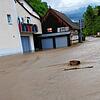 Land unter in Grimmelshofen. Innerhalb von gerade mal acht Minuten wurde das Dorf durch das Hochwasser im Mühlbach überflutet. Die ...