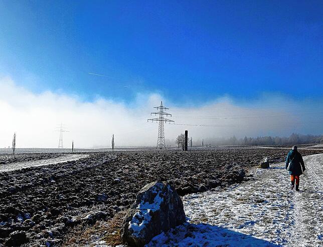 Eine zauberhafte Winterlandschaft bei den Bertholdshöfen lädt zum Spaziergang zwischen Schwenningen und Villingen ein. Ganz ohne Auto ...