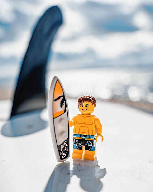 Doch auch Stand-Up-Paddling im Bodensee ist bei den Lego-Männchen gefragt.