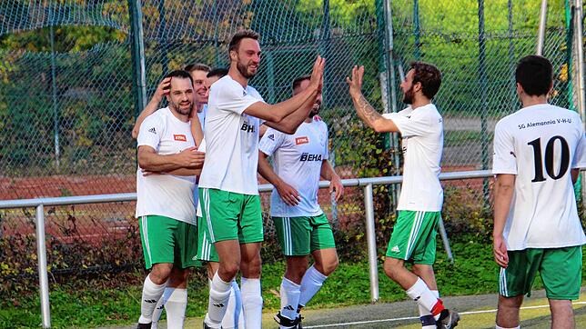 Die Spieler der SG Vöhrenbach-Hammereisenbach-Unterkirnach hatten gegen die SG Oberbaldingen/Öfingen mehrfach Grund zum Jubeln.