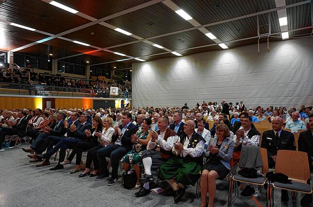 Bild 17: Stimmungsvoller Heimatabend (Teil 2)