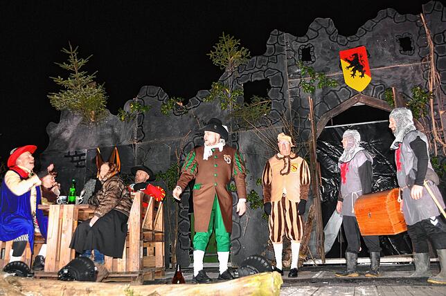 Bild 14: Alle Bilder des Hugeloh Narrenspiels