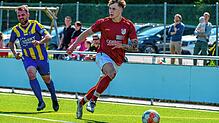 Matchwinner: Lukas Frei (rechts) vom SV Eschbach bereitete mit seinem Treffer zum 2:1 in der Verlängerung (110.) dem Bezirksligisten SV ...
