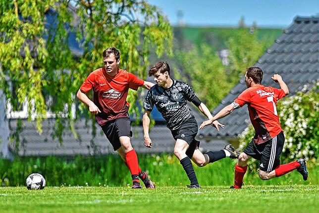 Bild 1: Die Bildergalerie vom Kreisliga-Spiel zwischen der SG Unadingen/Dittishausen und dem FC Grüningen