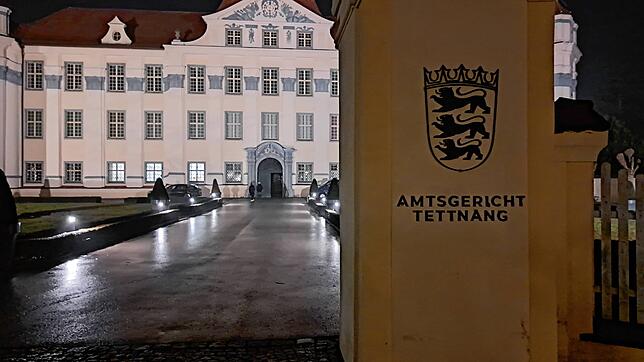 Sechs Stunden dauert der Prozess am Amtsgericht Tettnang, erst um 19 Uhr spricht Richterin Heike Jakob das Urteil.