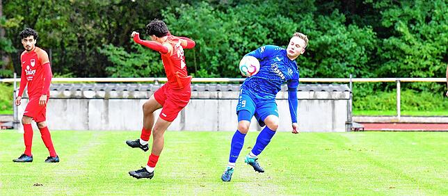Bild 24: Neuer Spitzenreiter FC Tiengen 08 besiegt den TuS Efringen-Kirchen mit 4:1 &ndash; und wir haben Bilder!