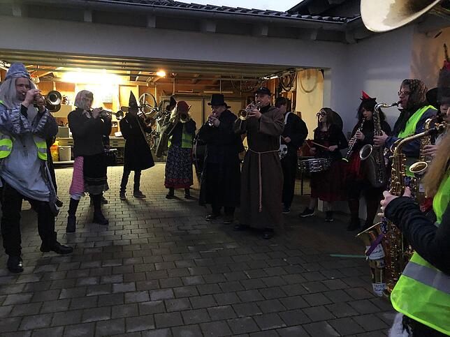 Bild 1: Bilder, Bilder, Bilder: So schön war der Schmotzige in Markdorf, Bermatingen, Deggenhausertal und Kluftern