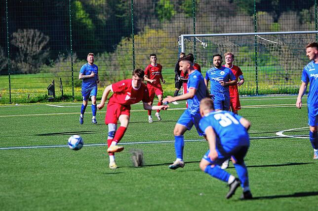 Bild 14: Unsere große Bildergalerie vom Derby zwischen dem FV Möhringen und dem SV TuS Immedingen!