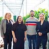 Mitarbeiterin aus der Ukraine, Arbeitgeber und Arbeitsvermittlung in einem Boot (von links): Claudia Walschburger (Arbeitsvermittlung), ...