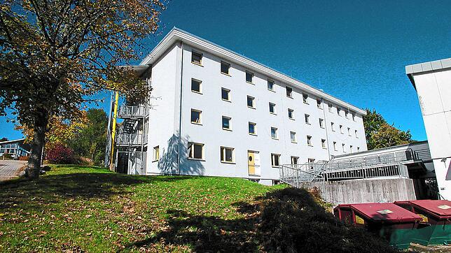 Für zwei Wochen geschlossen wird die Grundschule Neukirch, nachdem ein Corona-Fall nachgewiesen wurde. Alle Lehrer und Schüler müssen ...