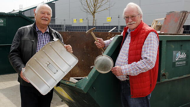 Ob Hammer, Sieb oder der ausgediente Schneeschieber &ndash; mit der Schrottsammlung startet der Verein Widmann hilft Kindern in der ...