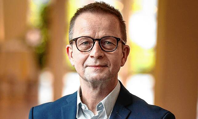 Stefan Reindl ist Automobilexperte an der Hochschule HfWU in Geislingen. Die Beschaffungsmärkte im Osten hält er für krisengefährdet.