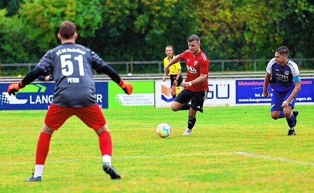 Bild 7: Die besten Bilder vom Landesligaduell zwischen dem FC Überlingen und dem FC Radolfzell!