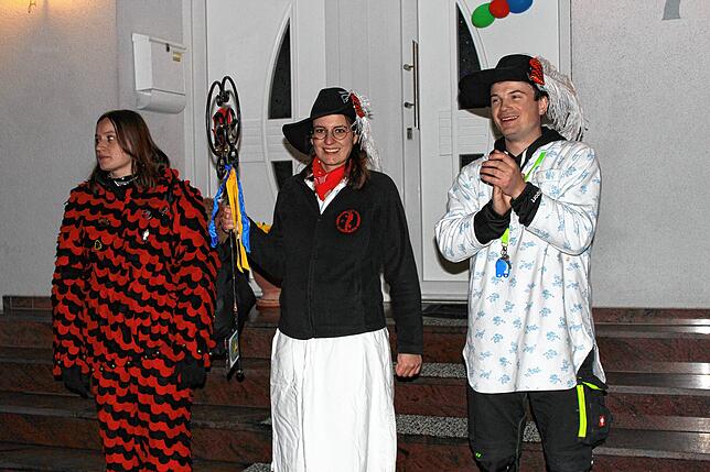 Bild 5: Hemdglonkerumzug- und Ball in Hochemmingen