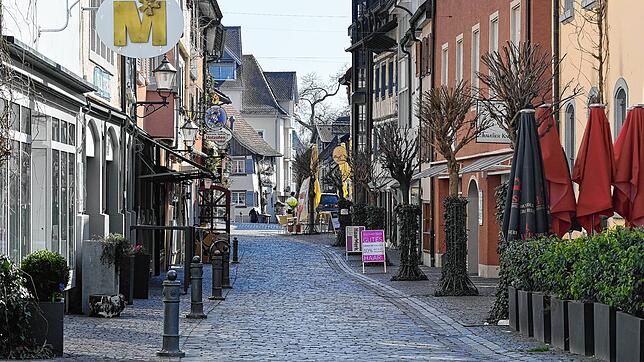 Viel Platz in der Seestraße: Die Schließung vieler Geschäfte sorgt für eine geringere Frequenz in der Radolfzeller Innenstadt.