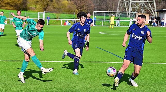 Bild 3: FC Zell siegt 5:0 beim SV Blau-Weiß Murg – und wir haben Fotos!