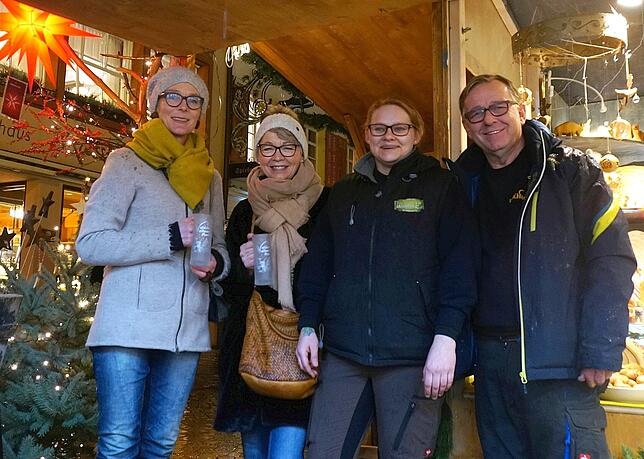 Das Organisationsteam des Waldshuter Weihnachtsmarkts mit Heike Stoll (von links) und Petra Weber vom Werbe- und Förderungskreis ...