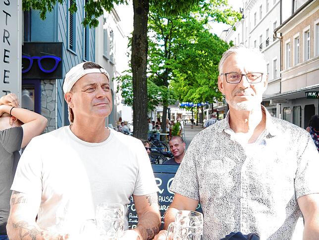 Die Besucher Sven Schilli (links) und Andreas Dietschel.