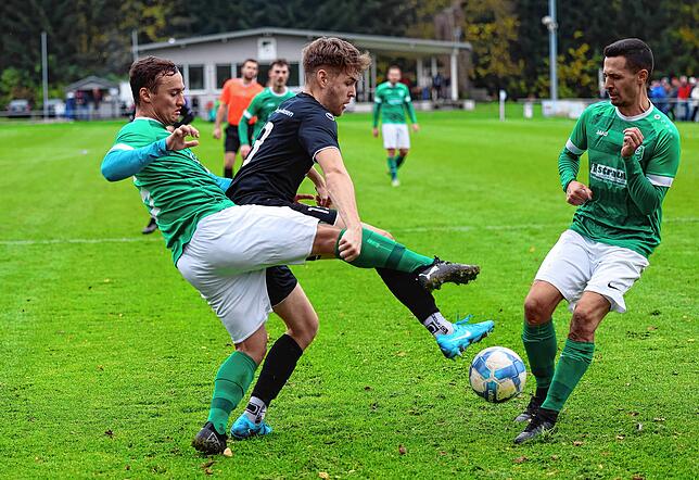 Bild 26: Unsere große Bildergalerie vom Bezirksliga-Kellerduell zwischen Kirchen-Hausen und Bräunlingen