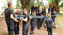 Geschafft. Die Feuerwehr Donaueschingen mit ihren Abteilungen hat ihre Samstagsaufgabe gemeistert. Am Ende wird das Tor zum ...