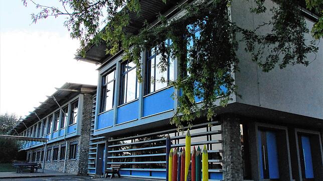 Die Grundschule in Horn soll saniert werden. Die Gemeindeverwaltung berechnete Kosten in Höhe von 677.000 Euro. Ein Drittel davon soll ...