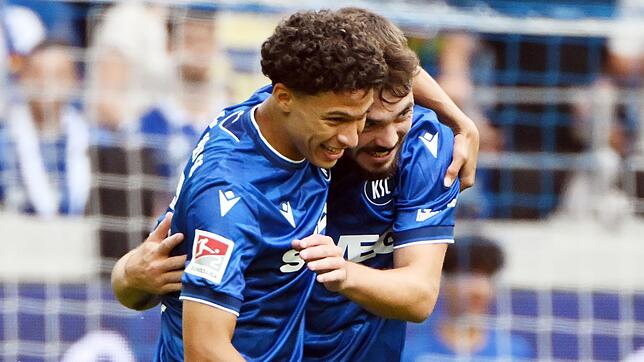 Gegen Münster ein Erfolgsduo für den KSC: Louey Ben Farhat (l) erzielte das frühe 1:0, Lilian Egloff (r) traf spät zum 3:2.