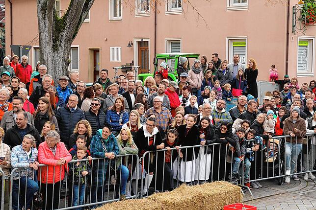 Bild 4: Hier sind die besten Bilder vom Bierfassrollen in Bräunlingen