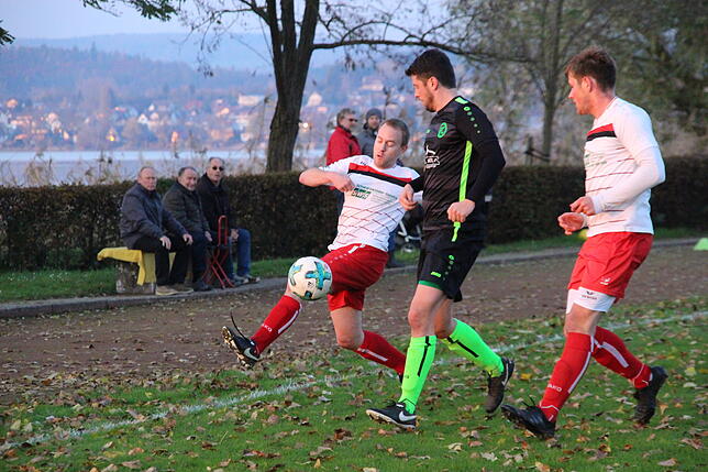 Bild 8: Die besten Bilder vom 5:0-Sieg der SG Reichenau/R.-Waldsiedlung gegen den FC Steißlingen!