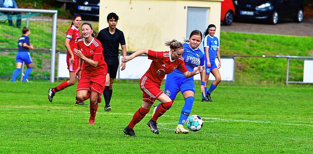 Bild 31: SC Niederhof/Binzgen feiert ersten Sieg beim 4:3 gegen den Hegauer FV II &ndash; und wir haben Bilder!