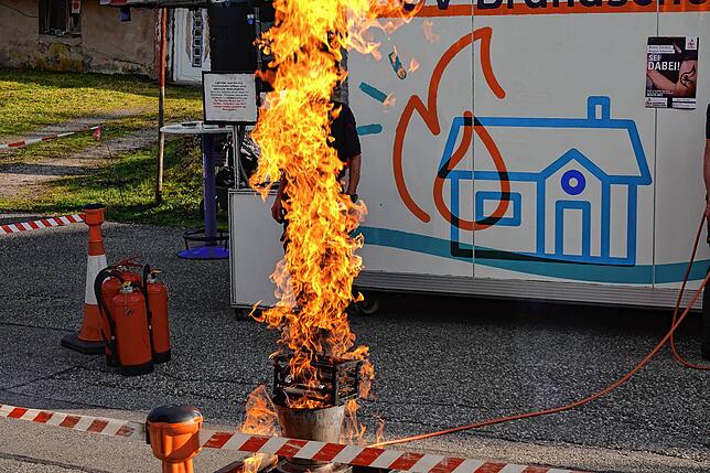 Bild 18: Buntes Programm zur „Langen Nacht der Feuerwehr“