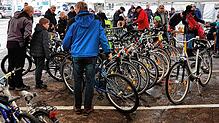 Die Aktionsgemeinschaft Tiengen und die BUND-Ortsgruppe Waldshut-Tiengen laden wieder zum Fahrradmarkt auf den Marktplatz ein. Bild: ...