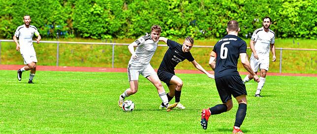 Bild 40: SG FC Wehr/Brennet siegt 8:0 gegen die U23 des SV 08 Laufenburg – und wir haben Bilder!