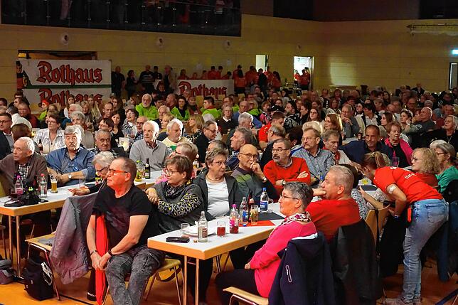 Bild 11: „Bonndorfs fliegendes Klassenzimmer“ ist Auftakt zur fünften Jahreszeit