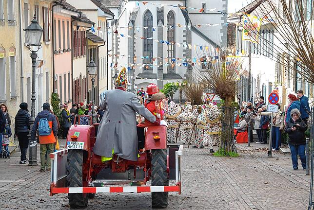 Zum guten Schluss kommt immer Achim Schirmann mit seinem Trecker.