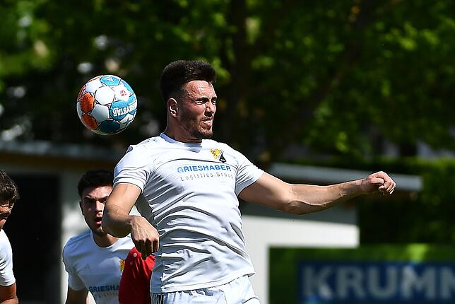Bild 30: SV 08 Laufenburg unterliegt mit 1:3 bei der Reserve des Bahlinger SC &ndash; und wir haben Bilder!