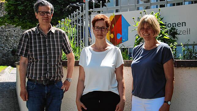 Freuen sich über 15 Jahre Mehrgenerationenhaus in Radolfzell (von links): Christian Grams (Geschäftsführer Diakonie in Radolfzell), ...