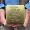 Jenny Bär wurde 1891 in Villingen geboren. 1940 wurde sie von den Nazis nach Südfrankreich deportiert und 1942 gemeinsam mit ihrem Mann ...