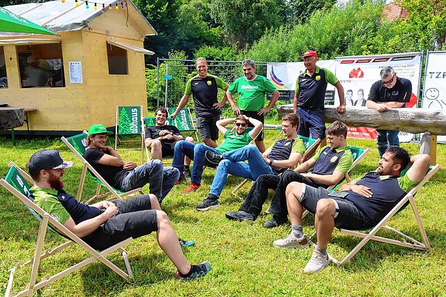 Bild 2: Hier sind die besten Bilder von der spektakulären Wette der Tauziehfreunde Unterkirnach