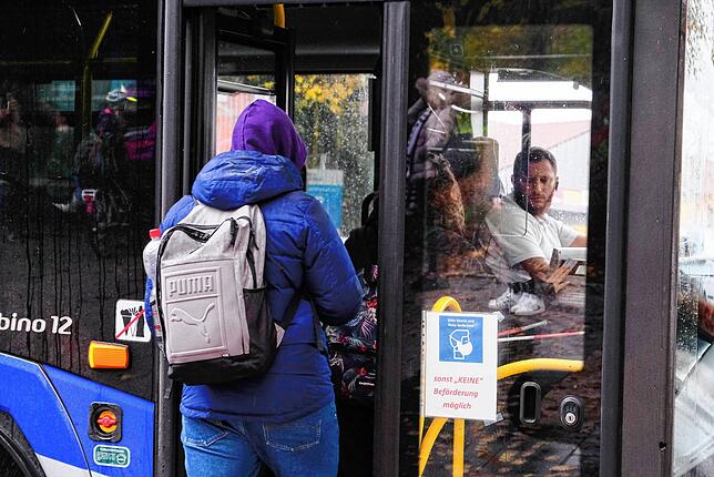 Auch in Corona-Zeiten ist der Stadtbus ein wichtiges Beförderungsmittel.