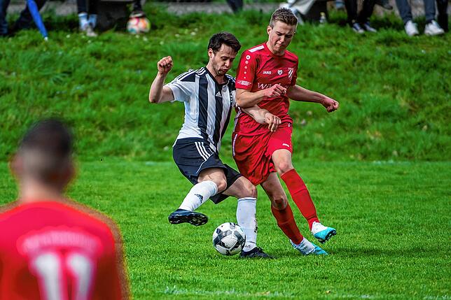 Bild 23: Spvgg. Wutöschingen gewinnt beim FC Grießen mit 3:1 &ndash; und wir haben Bilder!