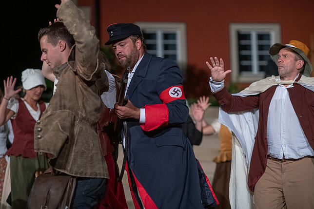 Bild 39: Bilder vom Sommertheater: &bdquo;Stetten dem Himmel so nah&ldquo;