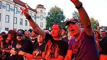 Bild : Schlossgarten Open Air: Tausende Rockfans feiern Gotthard und Krokus -  Die besten Bilder