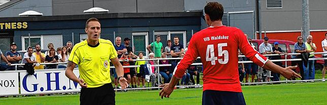 Bild 17: VfB Waldshut sichert in der Nachspielzeit das 2:2 gegen Aufsteiger SG Mettingen/Krenkingen &ndash; und wir haben Bilder!