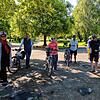 Radler lernen in dem vierstündigen Kurs, worauf es bei einem sicheren Umgang mit dem E-Bike ankommt.