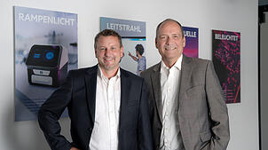 Vertriebsleiter Christian Fischer-Rasokat (links) und Geschäftsführer Patric Schwarz von dg technologies.