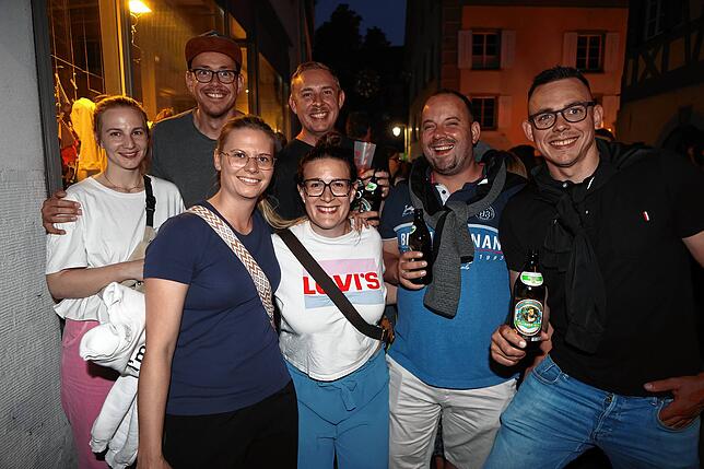 Bild 8: Der erste Gassenfreitag 2025 sorgt für einen Besucheransturm in der Niederburg